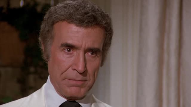 S03:E20 - Mary Ann and Miss Sophisticate / Jungle Man