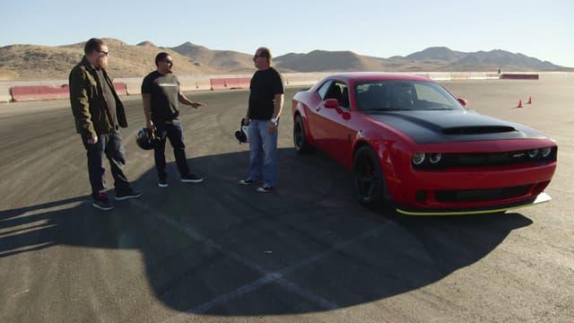 S01:E01 - Six Figure Muscle Cars and Gold Bars