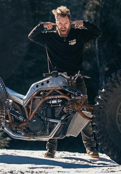 S01:E04 - Monster Chopper First Start poster