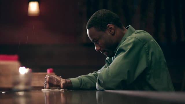 S02:E12 - Misery Loves Company