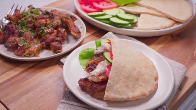 S07:E09 - The Middle Eastern Kitchen