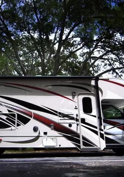 S01:E04 - Keeping Up With the Joneses RV poster