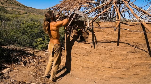 S01:E19 - Major Upgrade to the New Hut