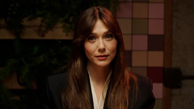 S01:E86 - Elizabeth Olsen Eats Her Last Meal