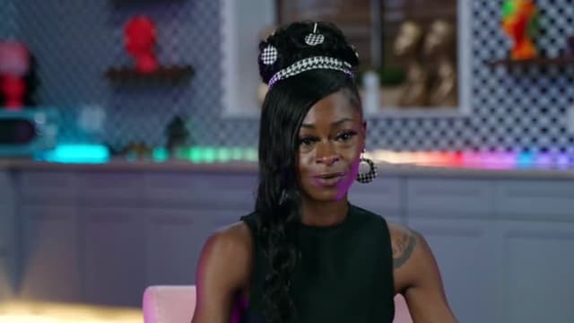 S01:E01 - Do You Know Me the Wright Way?