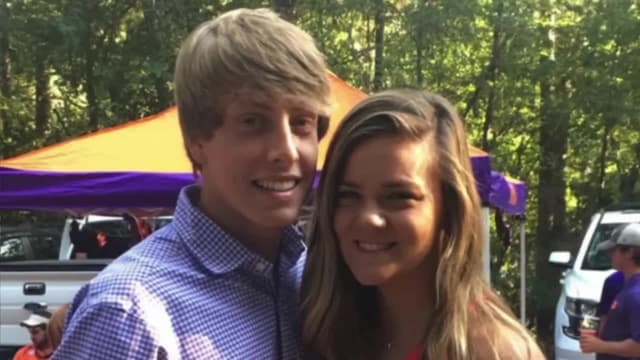 S01:E01 - Murder, Fraud, Privilege and Corruption: The Murdaugh Family Mystery