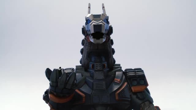 S01:E06 - The Invading Aurora