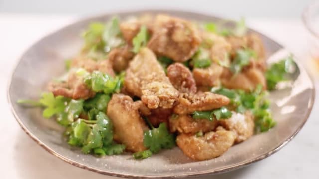 S02:E18 - Chicken the Chinese Way