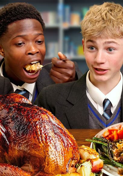 S01:E05 - British Highschoolers try FULL Thanksgiving Dinner! poster