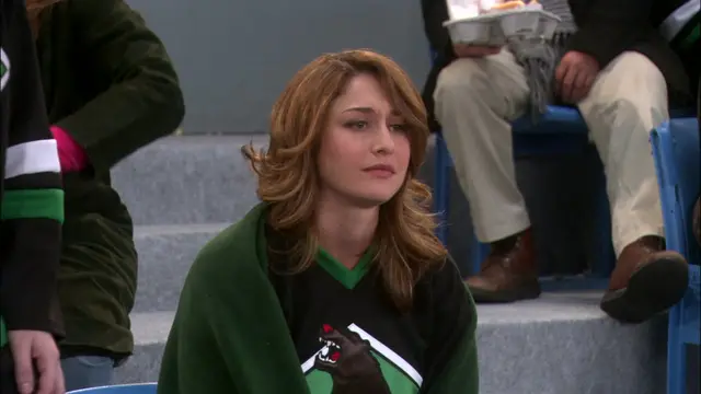 S01:E11 - The Hockey Lie