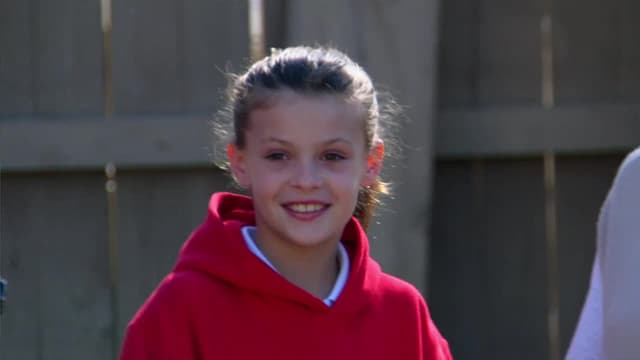 S02:E03 - Perfect Time for a Pool