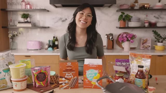 S01:E17 - Trader Joe's Haul and Review