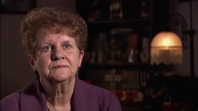 S02:E03 - Donna and Marion