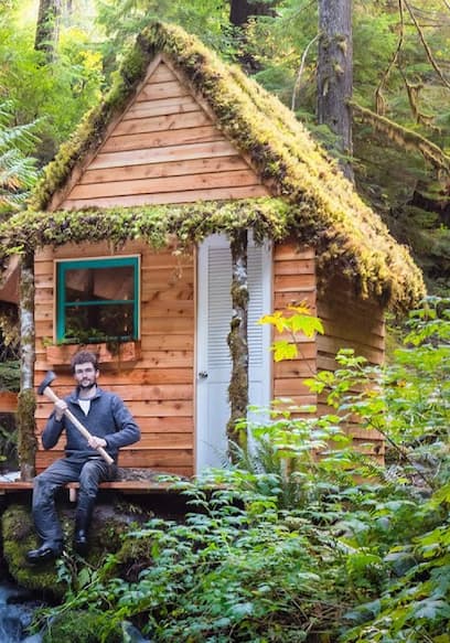 Póster de S01:E10 - Building an Off Grid Secret Cabin