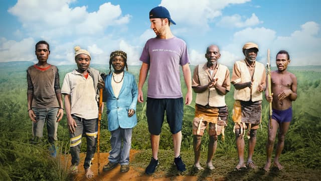 S03:E07 - Meeting the World's Shortest Humans (4 Feet Tall)