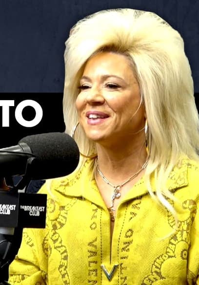 S01:E366 - Theresa Caputo on the Afterlife, Aging Spirits, Non-Believers, New Show + More poster