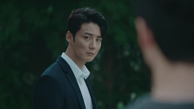 S01:E08 - Another Me in Front of Me