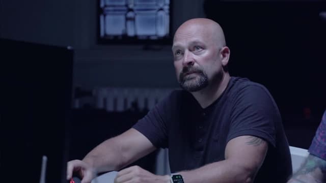 S02:E09 - Reunion in Hell
