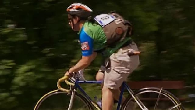 S01:E03 - Bike Couriers