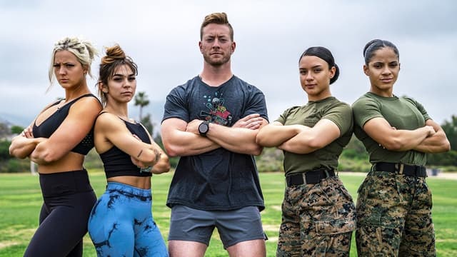 S02:E08 - U.S. Marines vs. Fitness Influencers: Who's Fitter? 