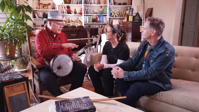 S01:E04 - Asheville, NC