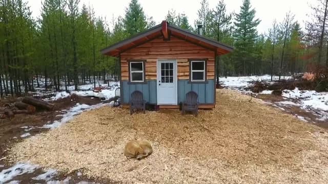 S07:E08 - Off-Grid Tiny