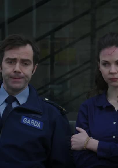 Watch Red Rock S03:E05 - Episode 5 - Free TV Shows | Tubi
