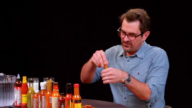 S05:E07 - Ty Burrell Fears Sudden Death While Eating Spicy Wings