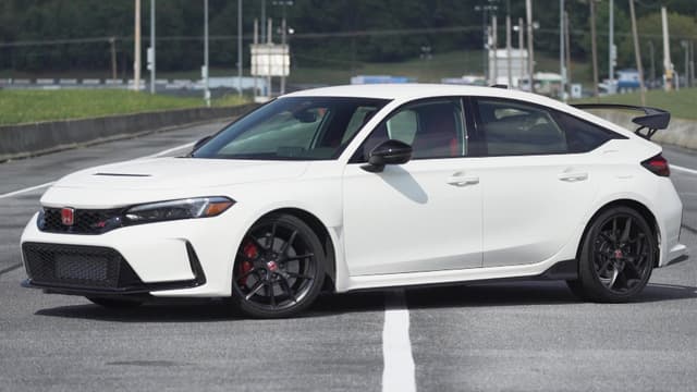 S43:E14 - 2023 Honda Civic Type R