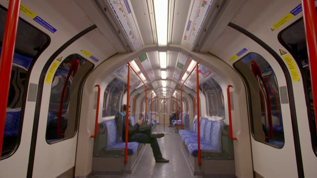 S01:E02 - The Central Line