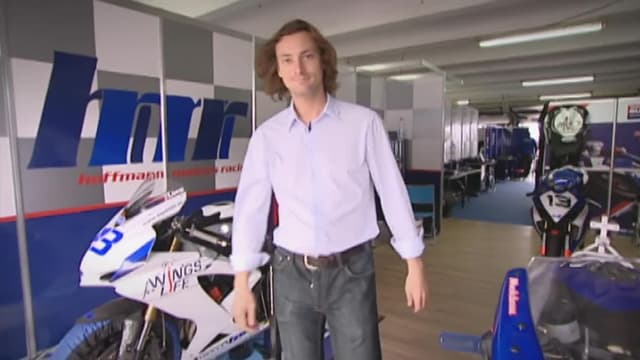 S01:E10 - Dream Job Racing Driver