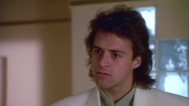 S11:E23 - Home Sweet Home