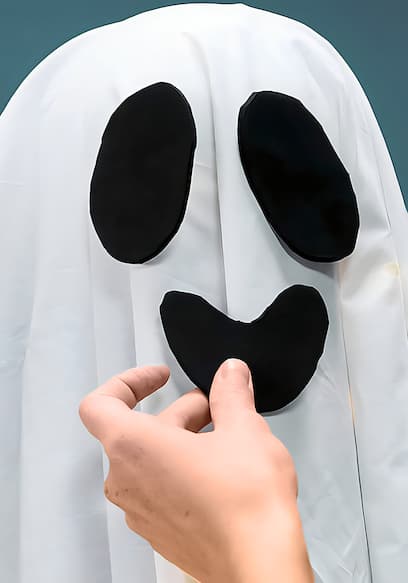 S01:E08 - Halloween Crafts and Life Hacks: Spooky DIY Ideas for All Ages poster