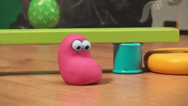 S02:E02 - The Very Small Creatures: Volume 2