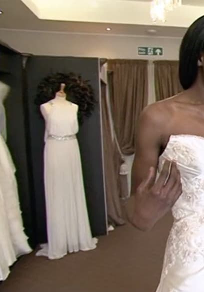 S04:E01 - The Bride Shall Go to the Wedding poster
