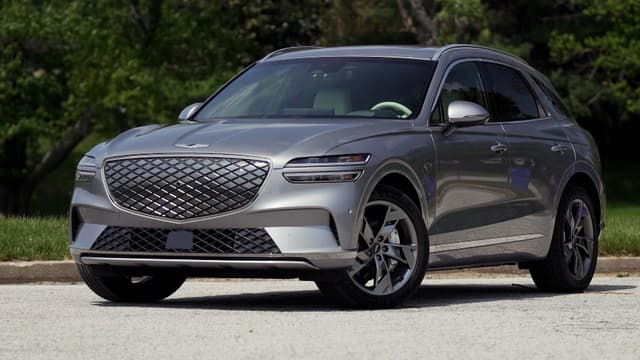 S43:E03 - 2023 Genesis Electrified GV70