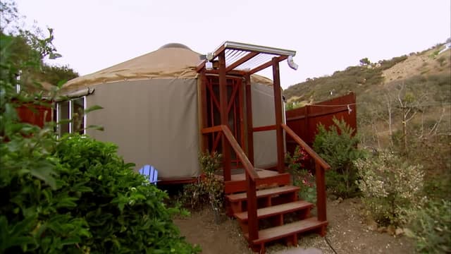 S01:E02 - Sound Healer Seeks Tiny House in Southern California