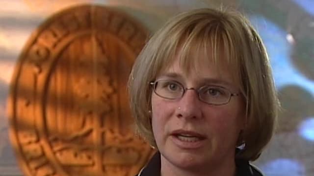 S01:E35 - Fire and Ice