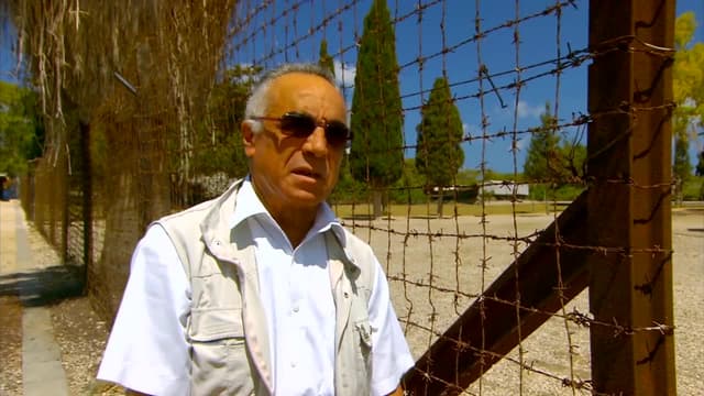 S02:E11 - Lag Baomer & Shavout Celebrations - Purim, Israel