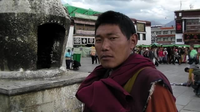 S01:E09 - Tibet (China)