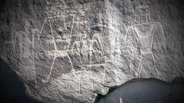 S03:E09 - Closer Encounters