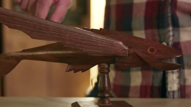 S01:E01 - Gothic Clock, Accordion, Flying Fish