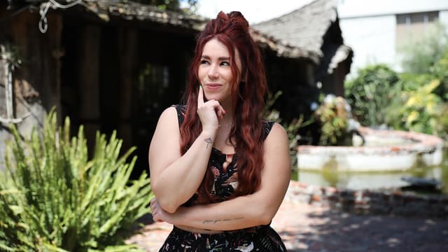 S01:E04 - Once Upon a Time: Fairy Tale Homes