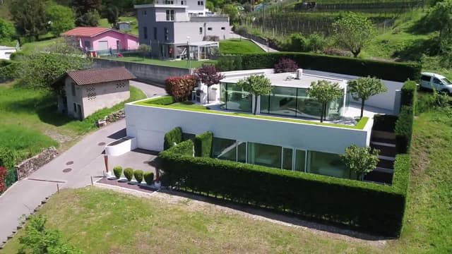 S01:E04 - Extreme Escapes