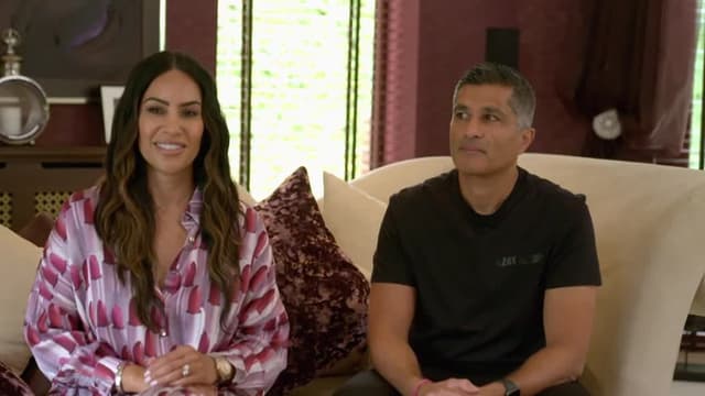 S02:E04 - Seema and Sandeep - Hake