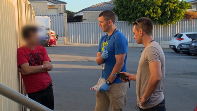 S01:E06 - War Ensemble