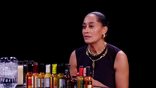 S17:E02 - Tracee Ellis Ross Calls for Her Mommy While Eating Spicy Wings