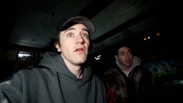 T02:C08 - S02:E08 - The Mask Comes Off