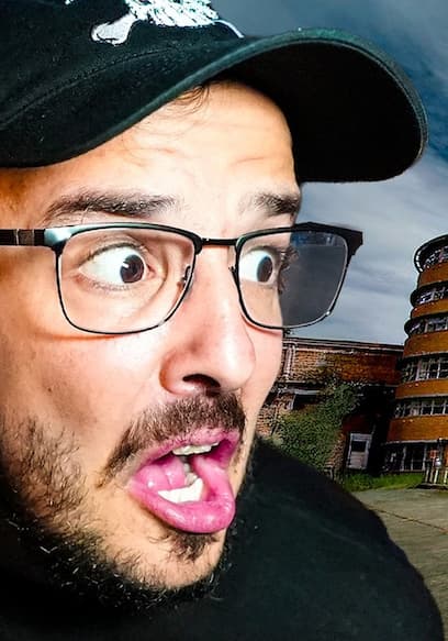 S06:E09 - Exploring a Dangerous Abandoned Building poster