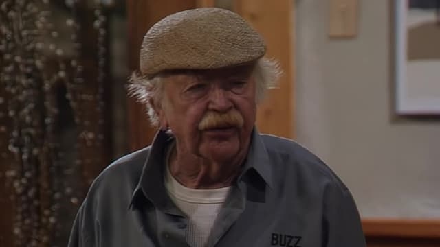 S01:E19 - The Anniversary That Never Was